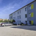 B&B Hotel Orange