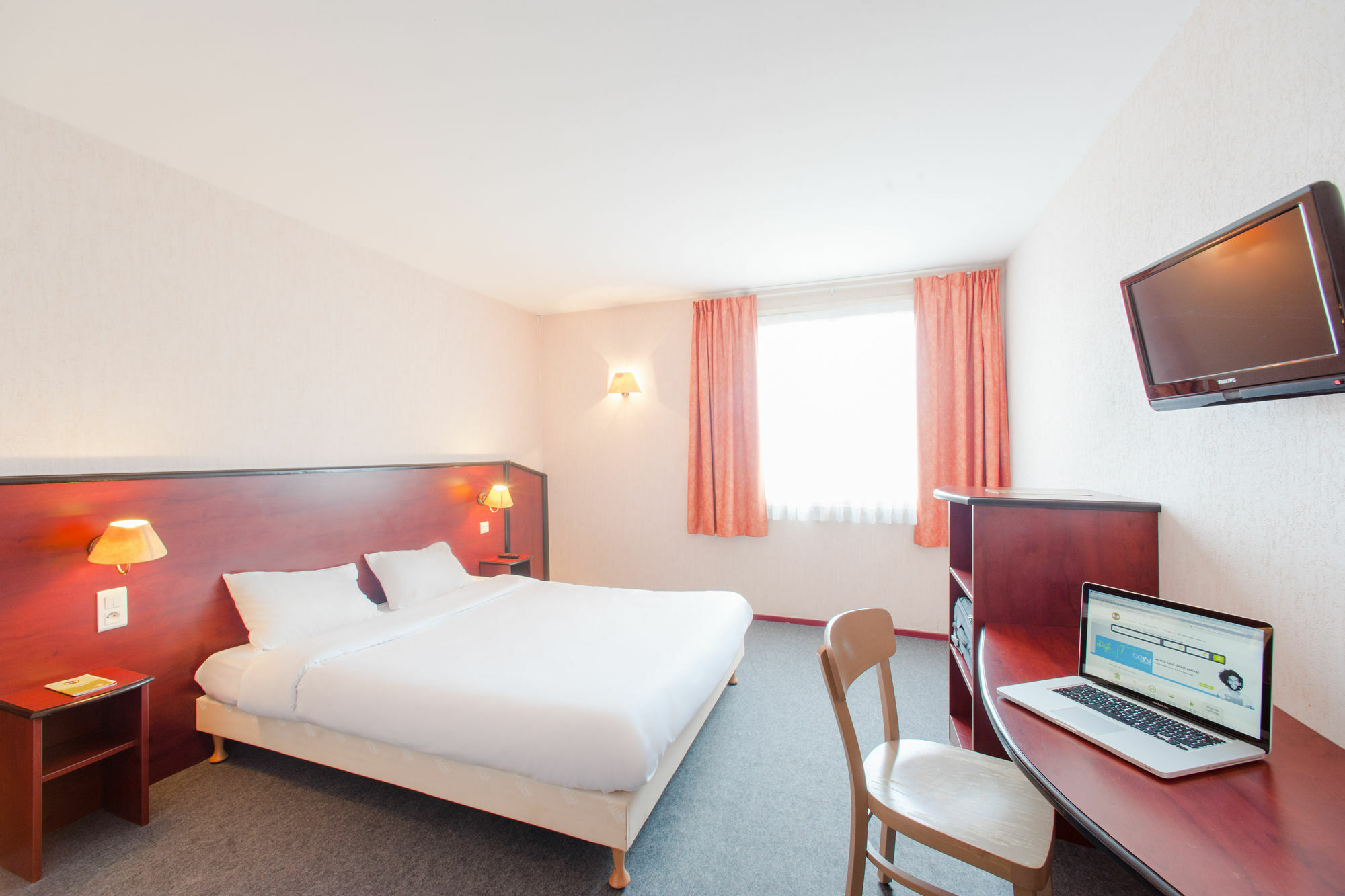 B&B Hotel Orange 3*