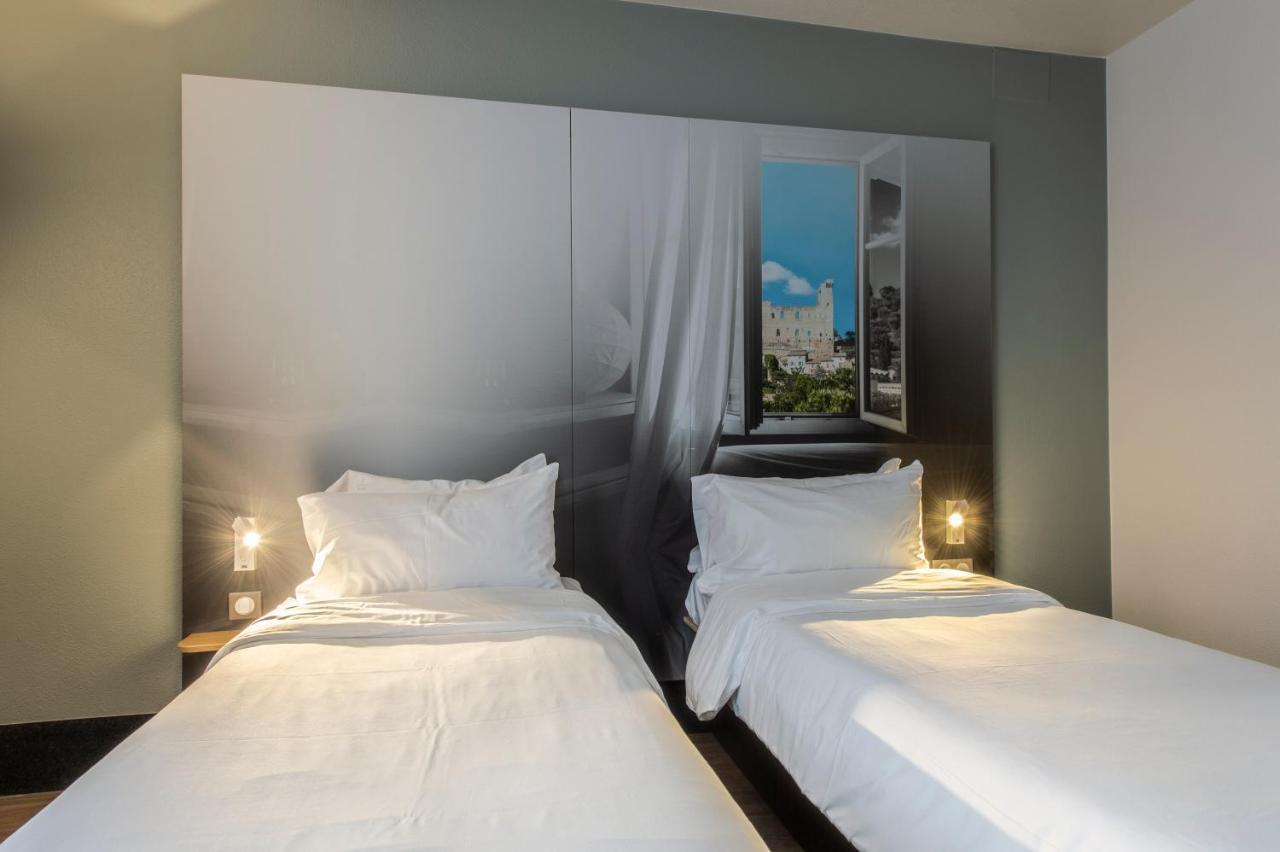 Orange Hotel 3*